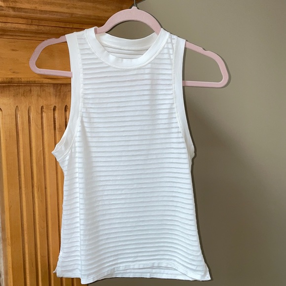 Lululemon White TankTop - Picture 1 of 8